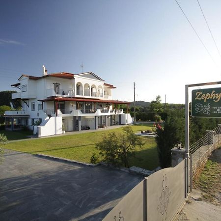 Zephyros Family Apartments 1 Ormos Panagias Exterior photo